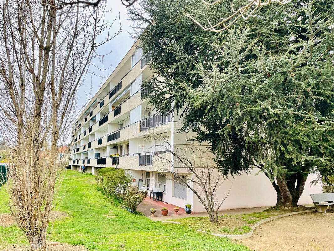 Appartement à BRON