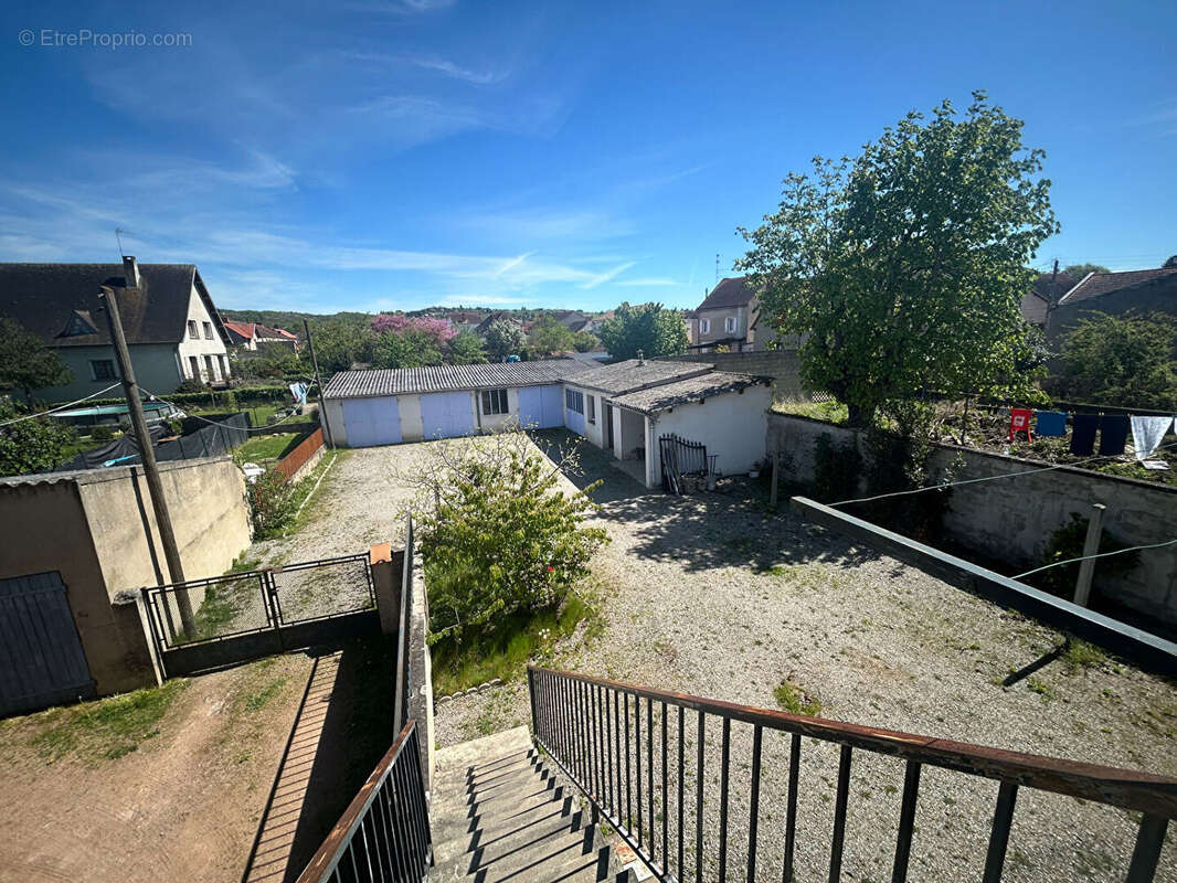 Maison à MONTLUCON