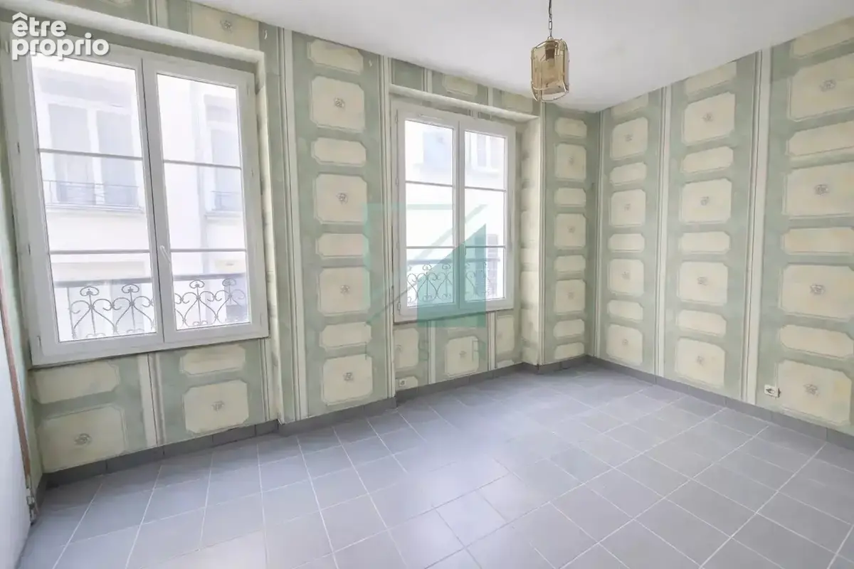 Appartement à PARIS-2E