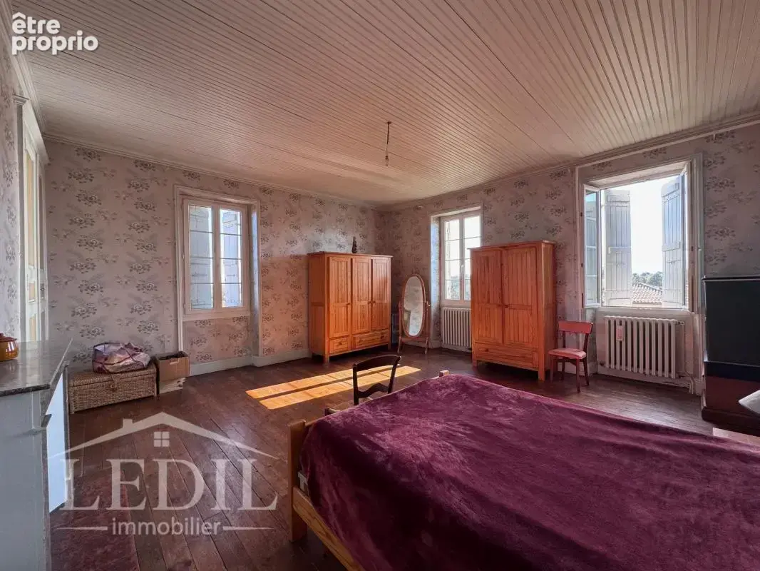 Maison de maître, pierre et dépendances - photo 6