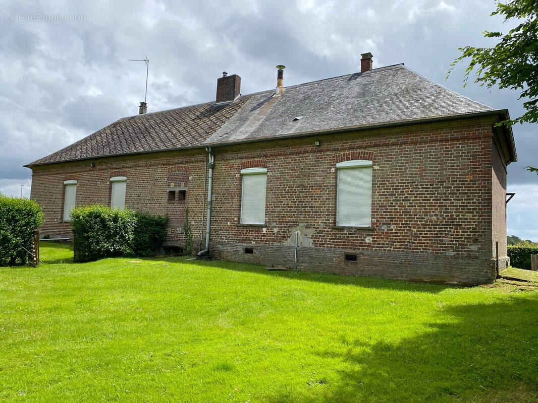 Maison à CAMPNEUSEVILLE
