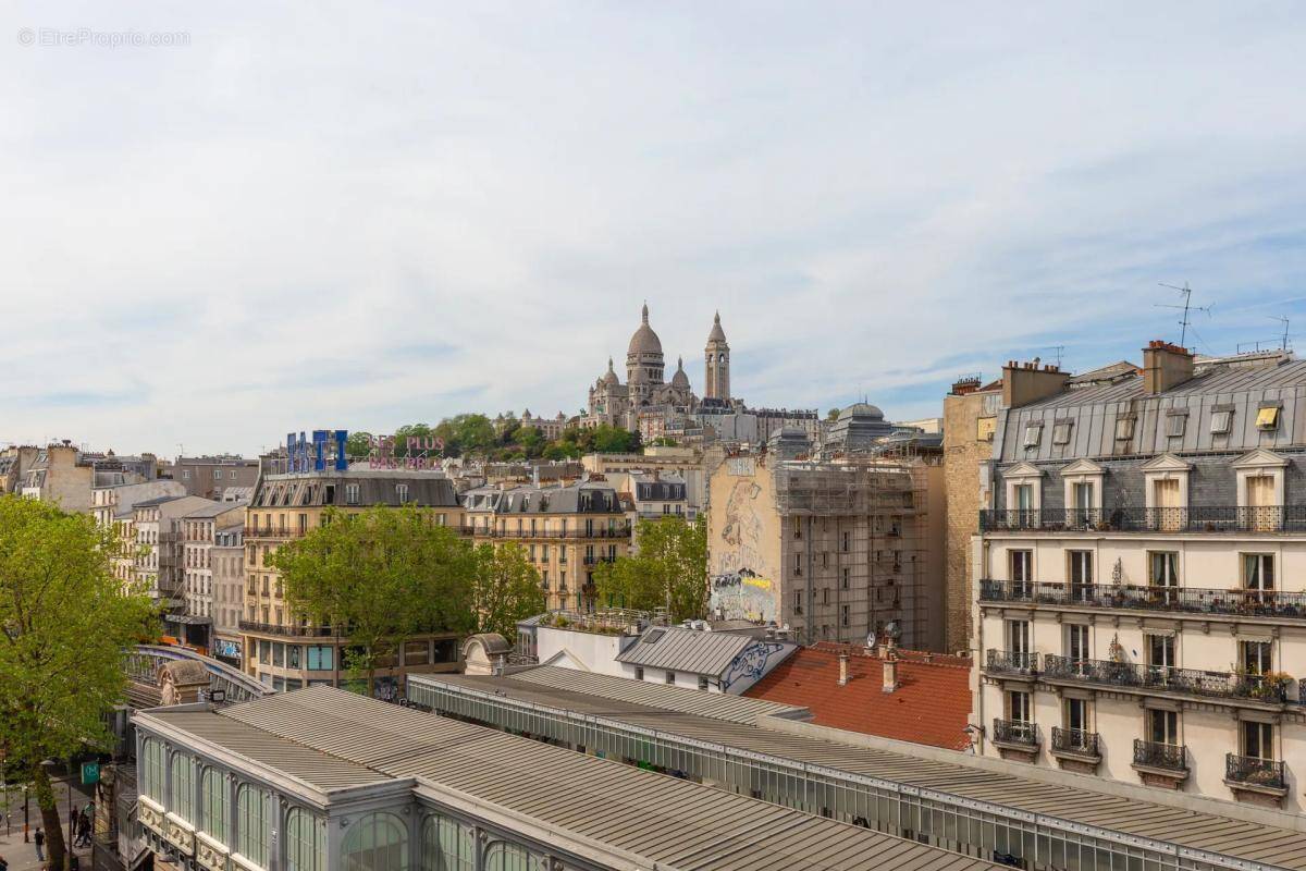 Appartement à PARIS-18E
