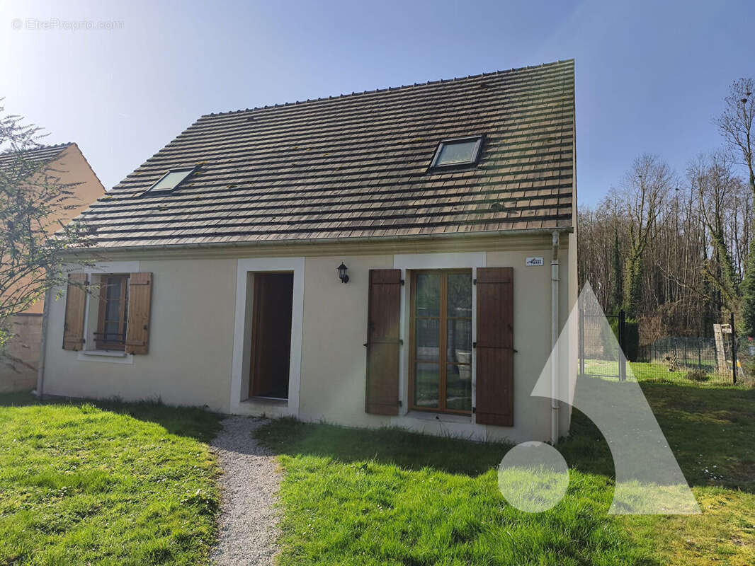 Maison à ACY-EN-MULTIEN