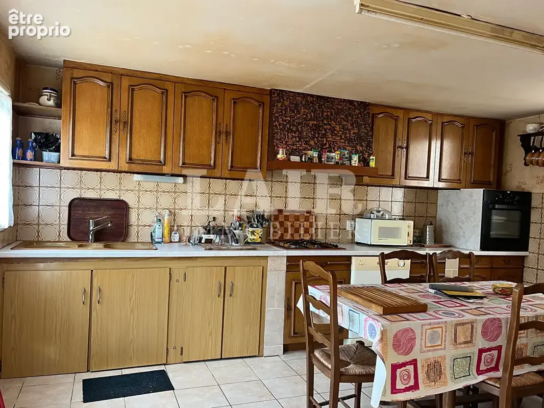 Maison Avoine 4 pièces sur 760 m² - photo 4