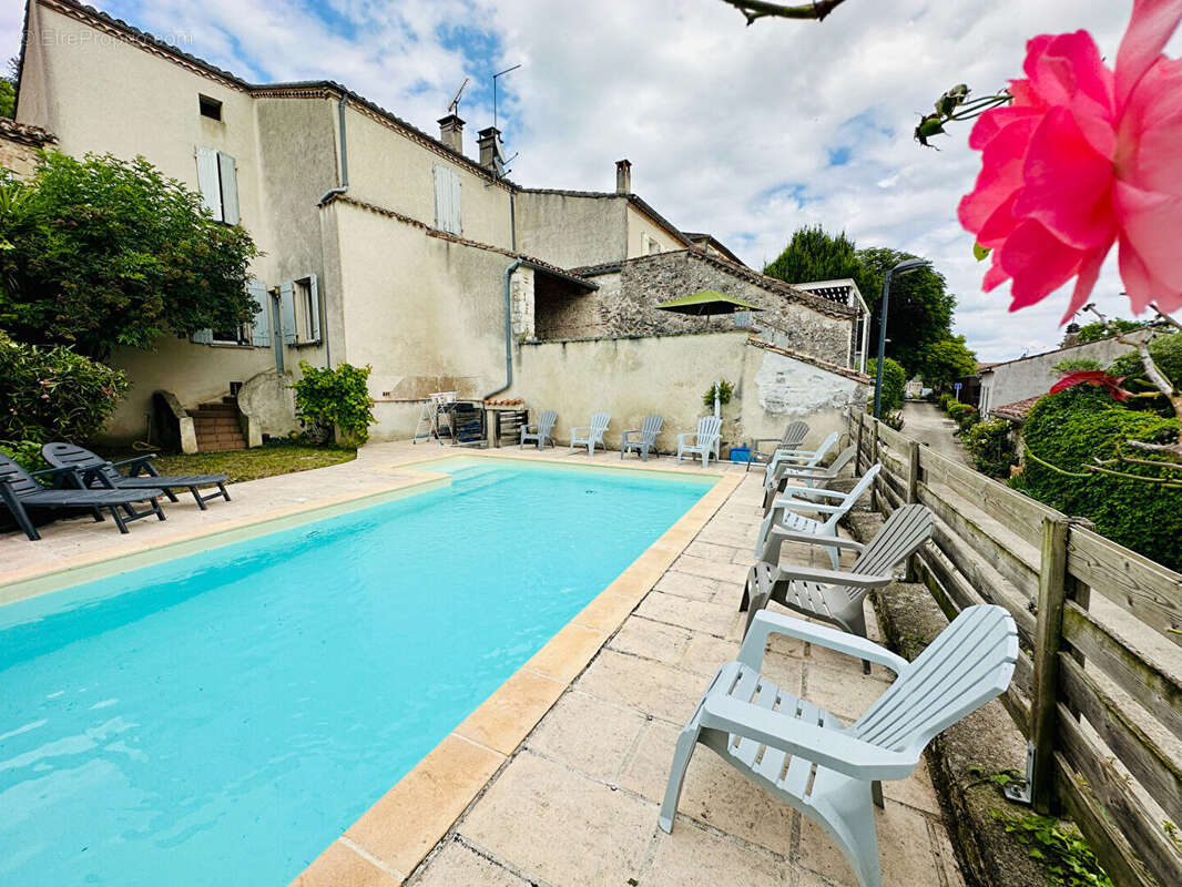 Maison à PENNE-D'AGENAIS