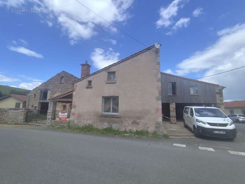 Maison à BILLOM
