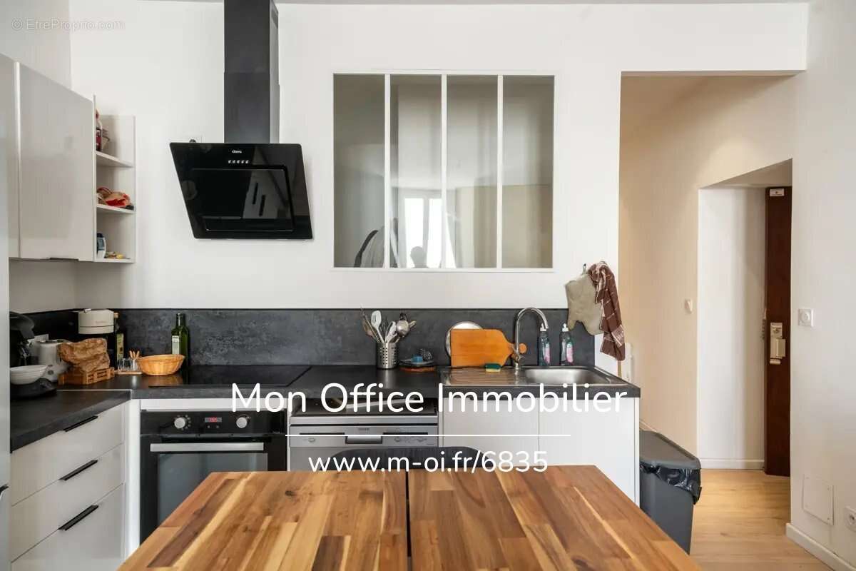 Appartement à MARSEILLE-2E