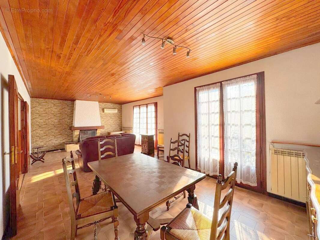 Maison à LA SEYNE-SUR-MER