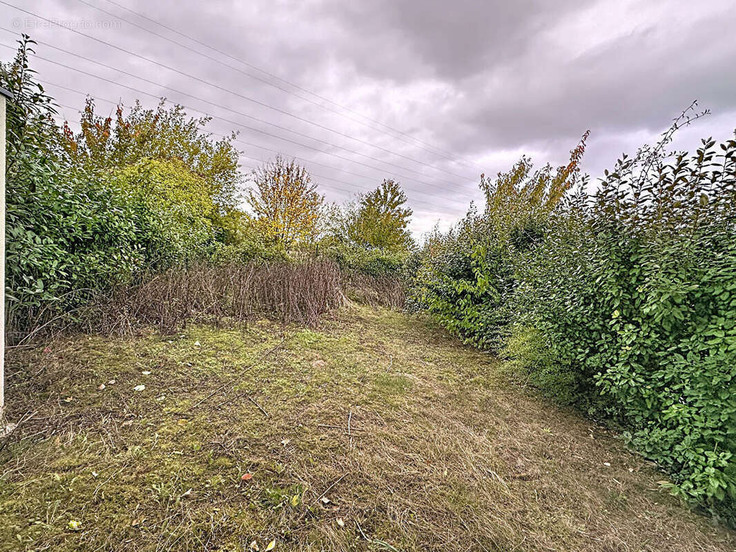 Appartement à ELANCOURT