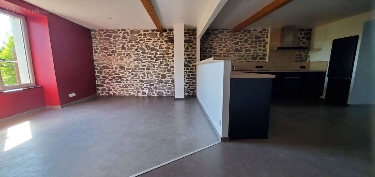 Appartement Saint Flour 3 pièce(s) 83 m2 - photo 4