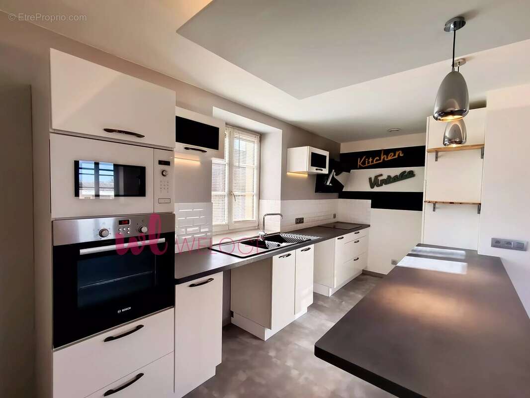 Appartement à FLEURIEUX-SUR-L'ARBRESLE
