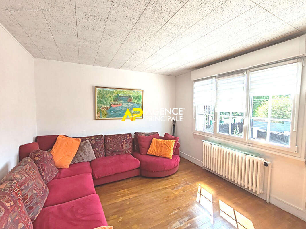 Secteur des Coteaux - Maison 5 pièces 110m² - photo 5