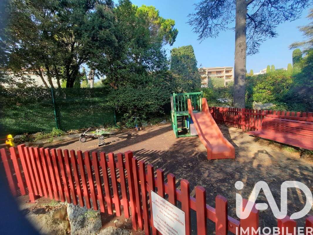 Appartement 47 m² à Vence  - photo 4