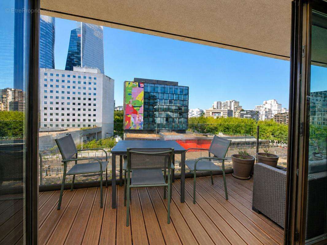 Appartement à NANTERRE