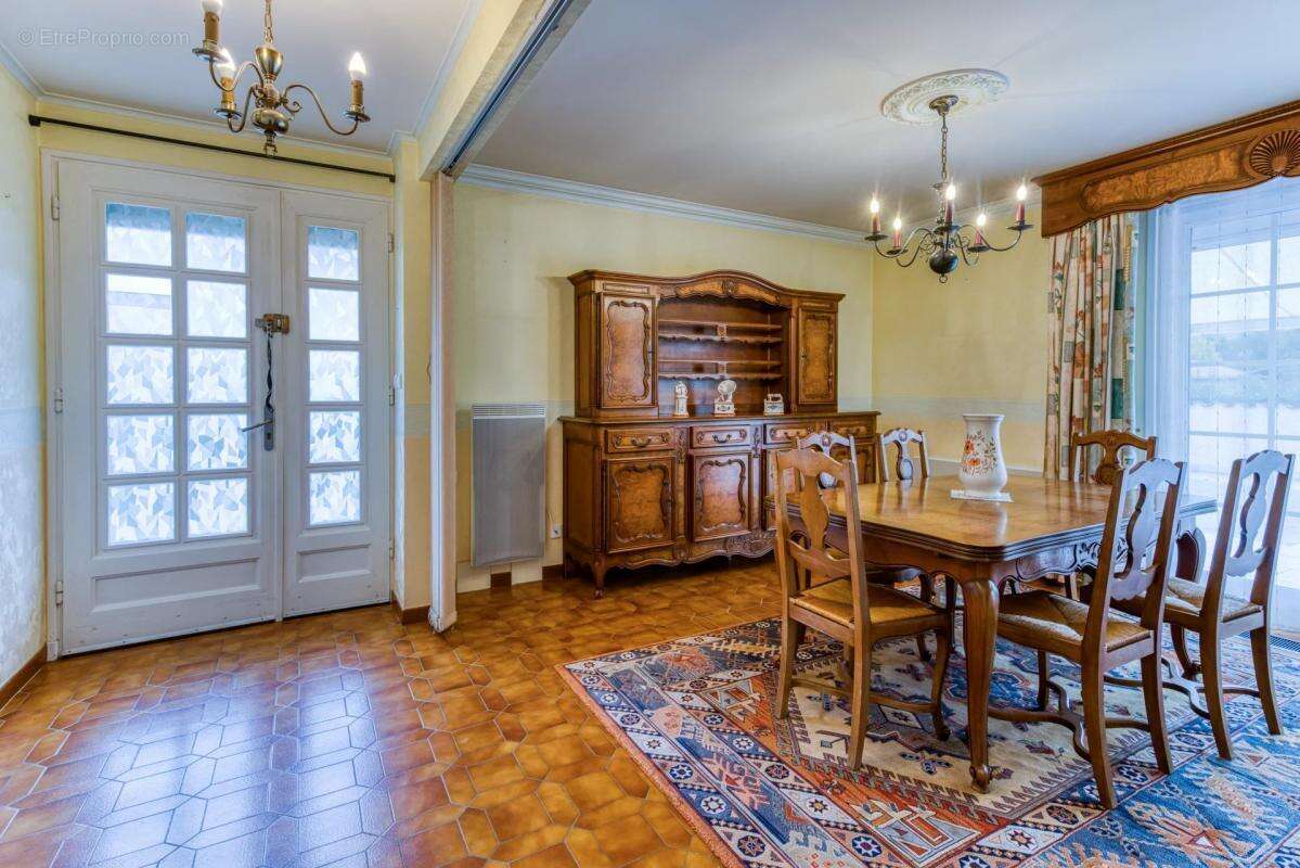 Maison à BOURG-EN-BRESSE