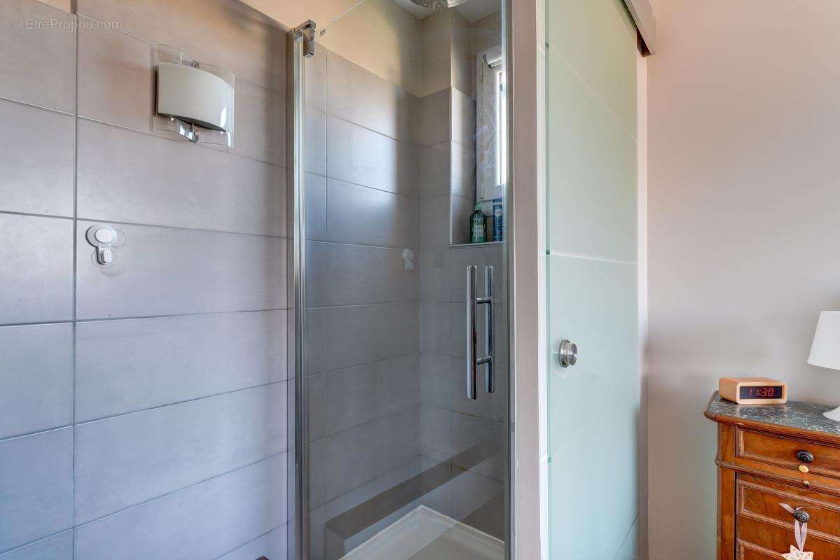 Appartement à CALUIRE-ET-CUIRE