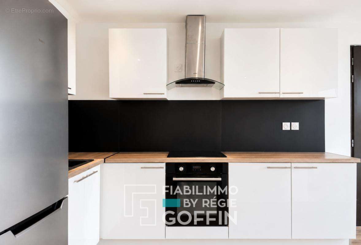 Appartement à LYON-9E
