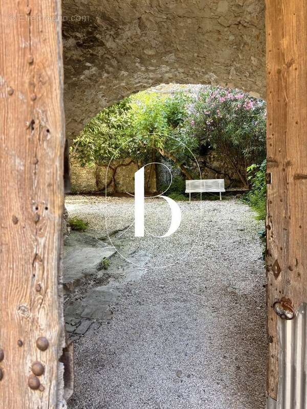 Maison à UZES