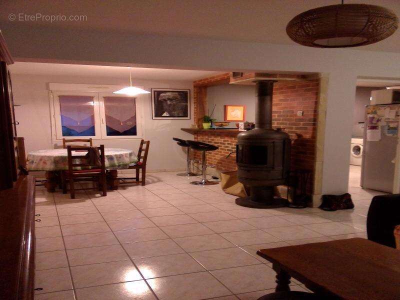 Maison à SAINT-JEAN-DE-BRAYE