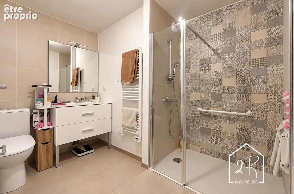 T2 - 42 m2 - rez-de-jardin - parking - photo 12