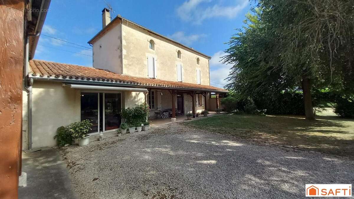 Photo 2 - Maison à BOURRAN