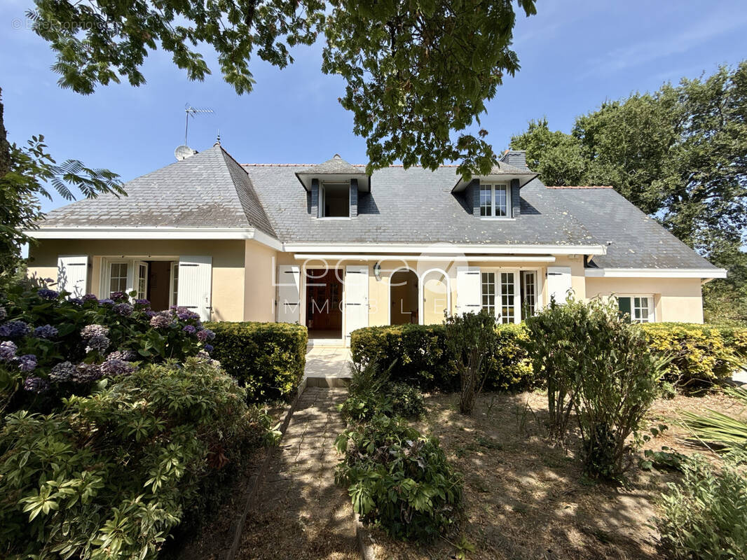 Maison à CLOHARS-CARNOET