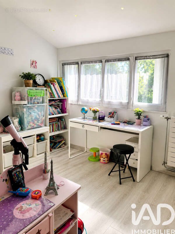 Maison 85 m² à Louvres  - photo 6