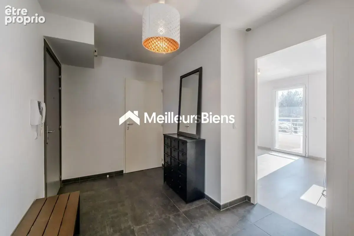 Appartement T4 103m² Evian les Bains, garage, vue lac - photo 14