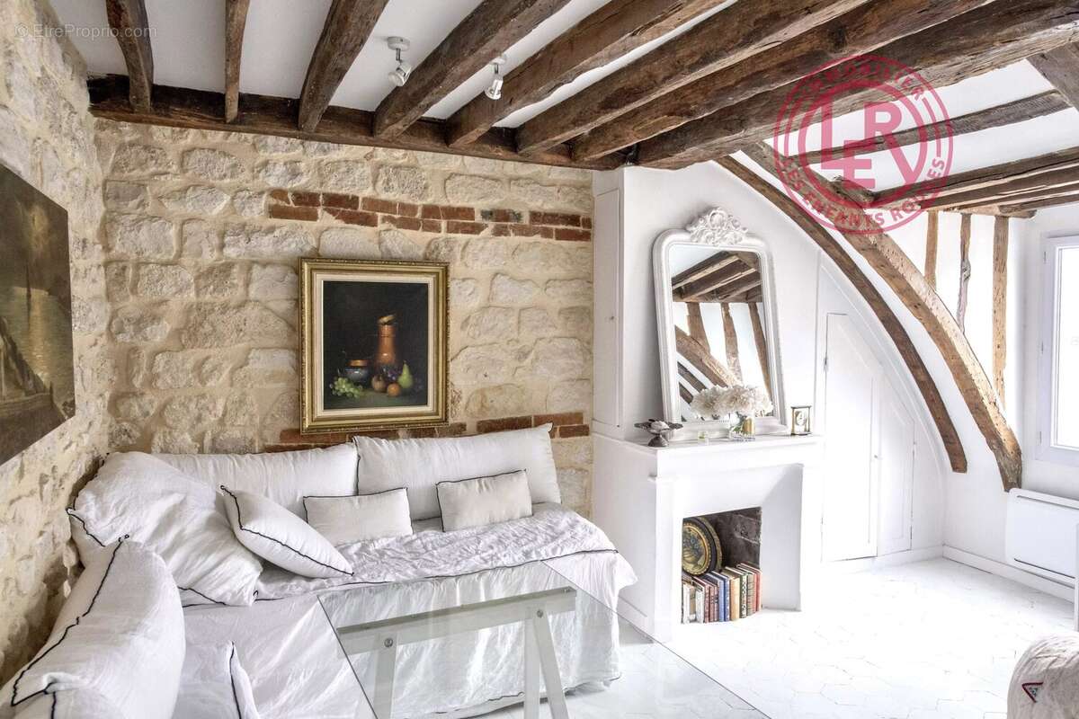 Appartement à PARIS-6E
