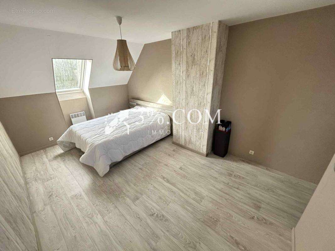 Maison à LA TURBALLE