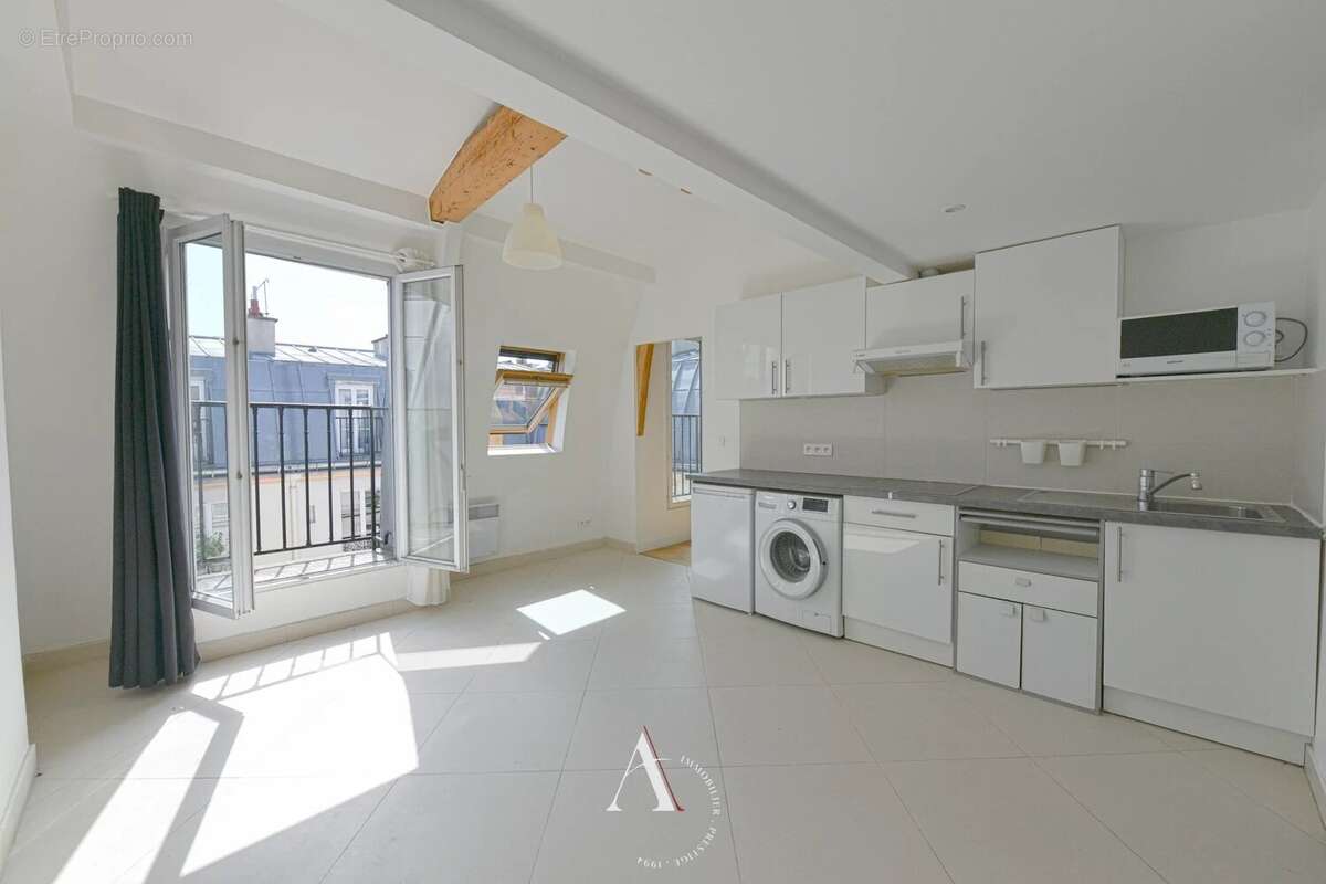 Appartement à PARIS-9E