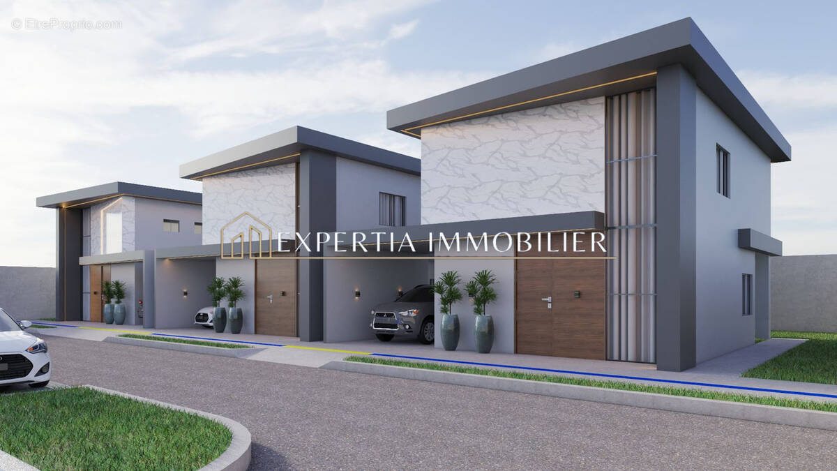 Maison à REMIRE-MONTJOLY