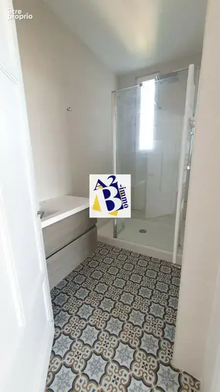 Place victor Hugo, Appt T5 de Standing, 123m² - photo 9
