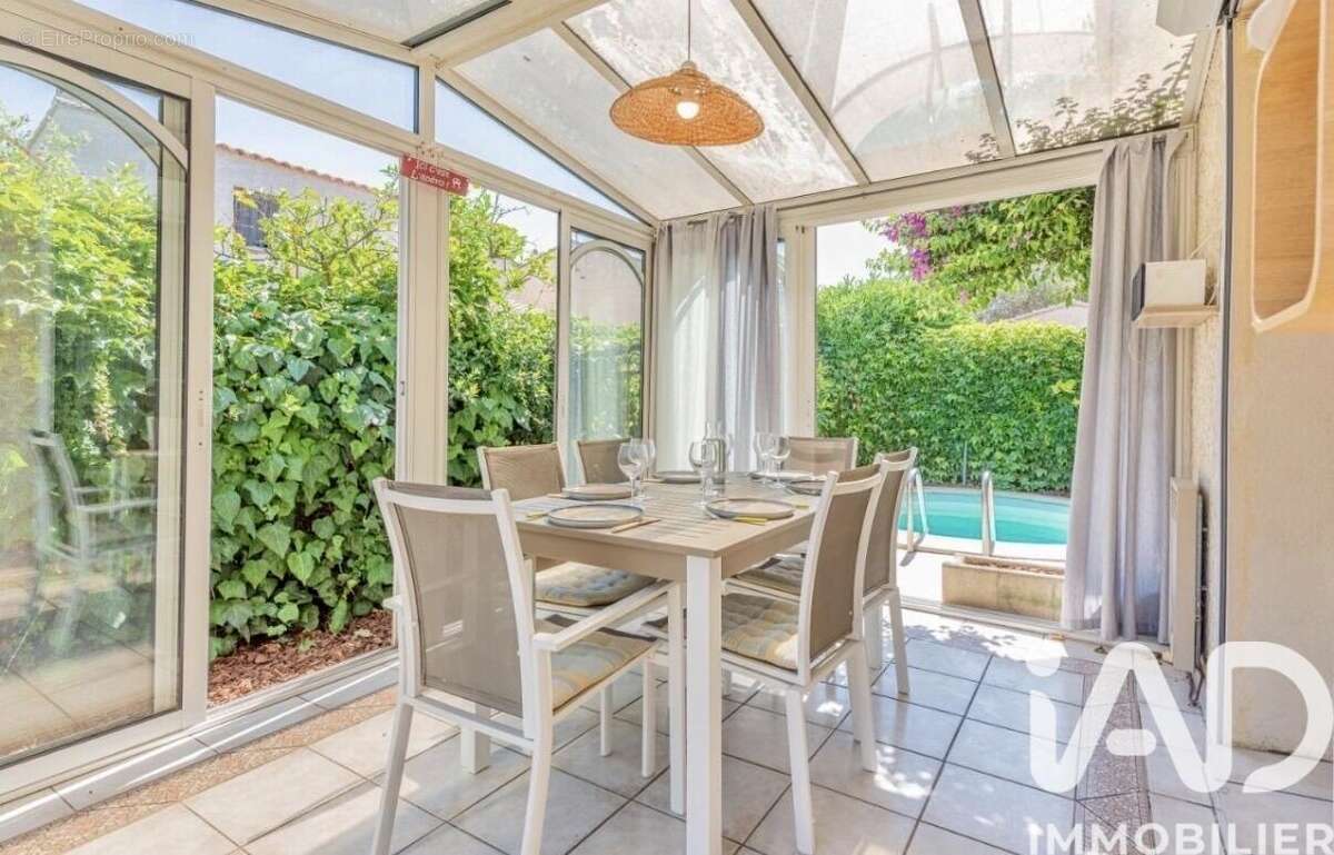 Photo 3 - Maison à SIX-FOURS-LES-PLAGES