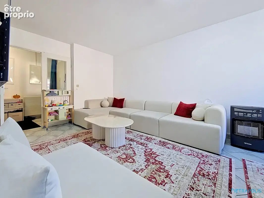 Appartement 76 m² à Saint-Apollinaire  - photo 4
