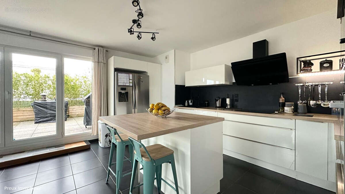 Appartement à SEYNOD