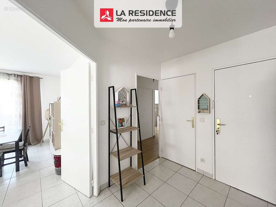 Appartement à SAINT-OUEN-L'AUMONE