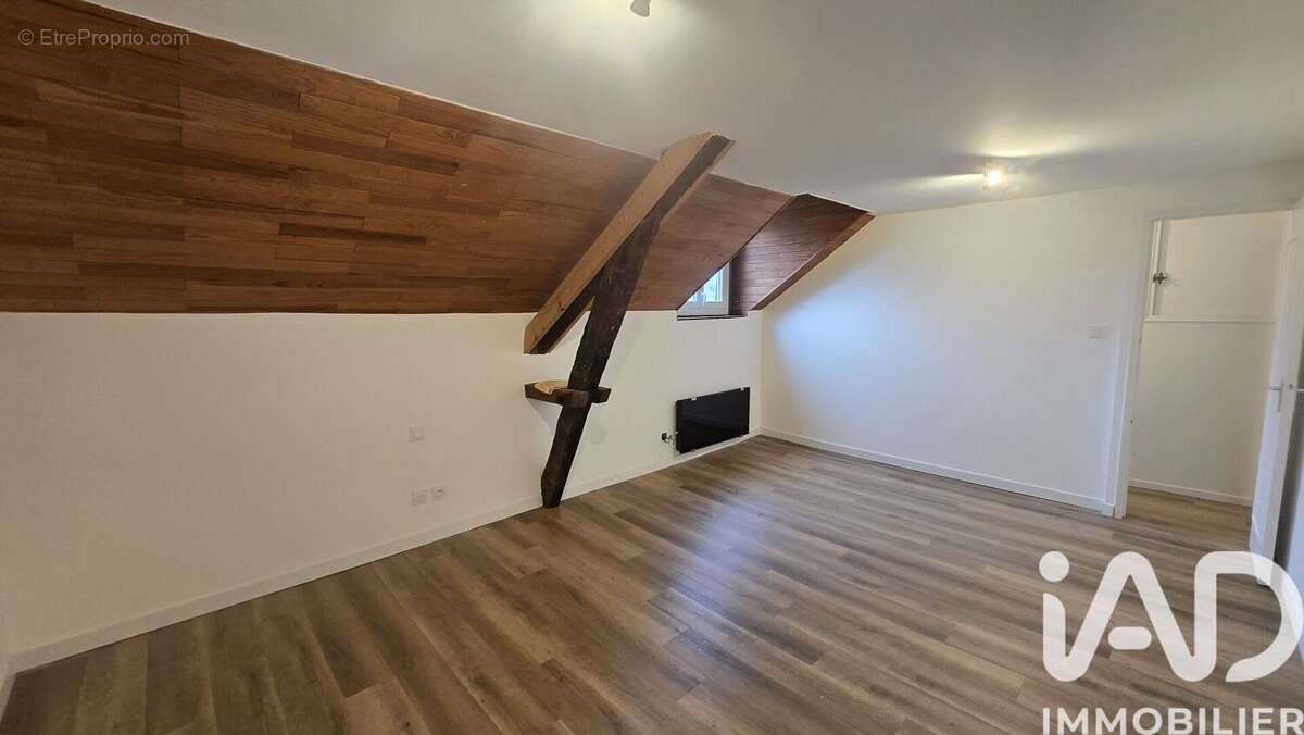 Maison 116 m² à Lurbe-Saint-Christau  - photo 3