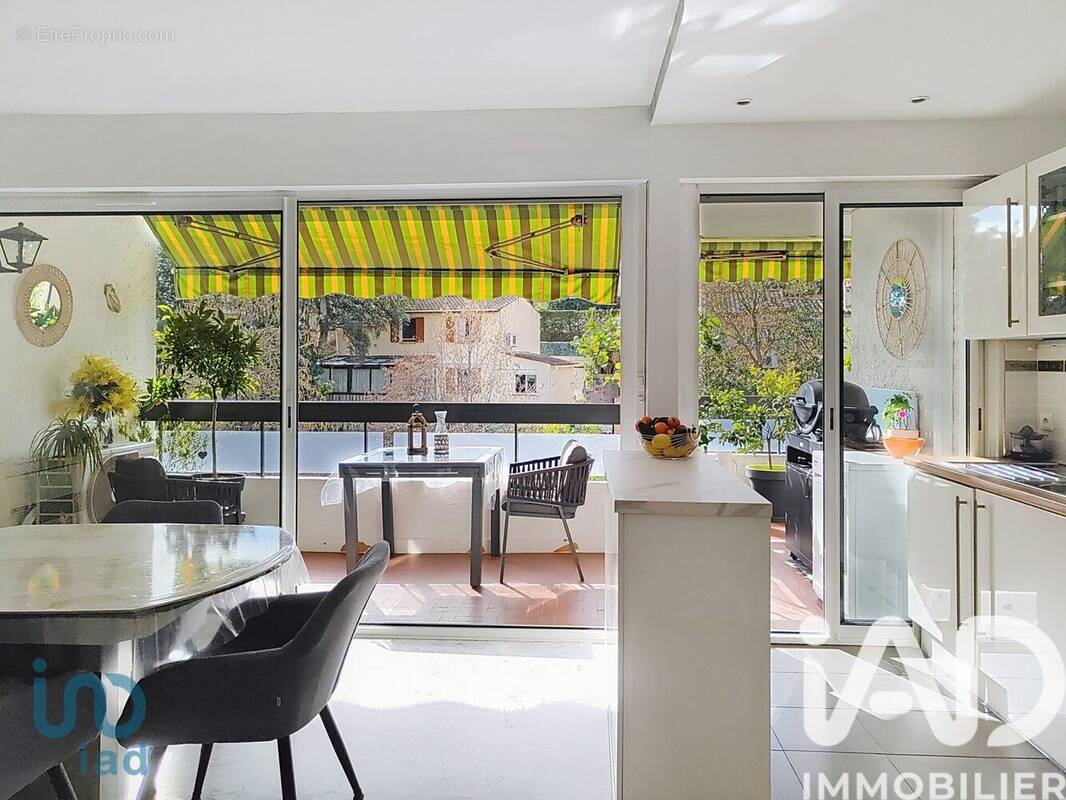 Photo 1 - Appartement à MANDELIEU-LA-NAPOULE