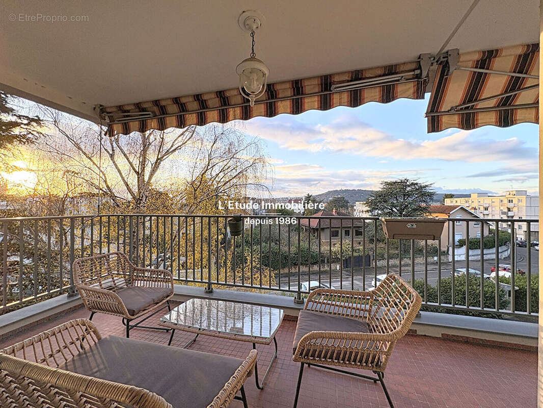 Appartement à CALUIRE-ET-CUIRE