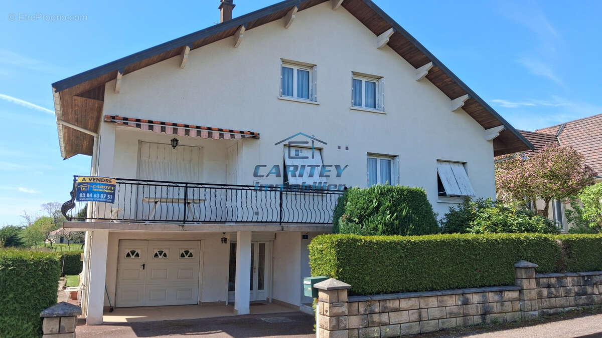 Maison à LURE