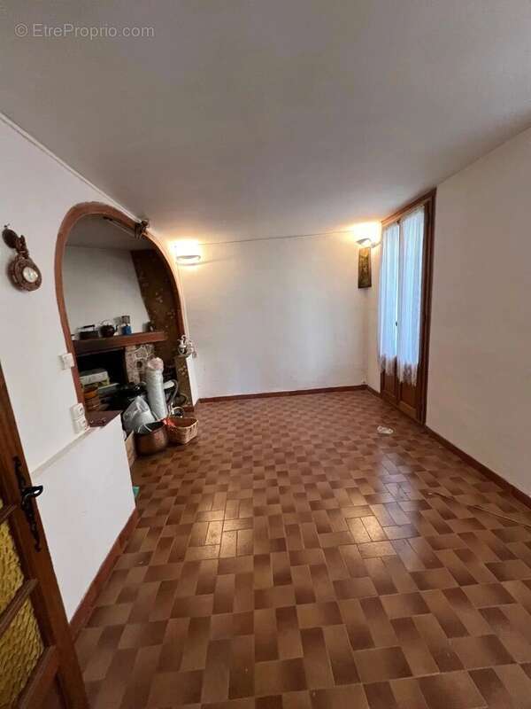 Maison à SAINT-MARTIN-DU-VAR