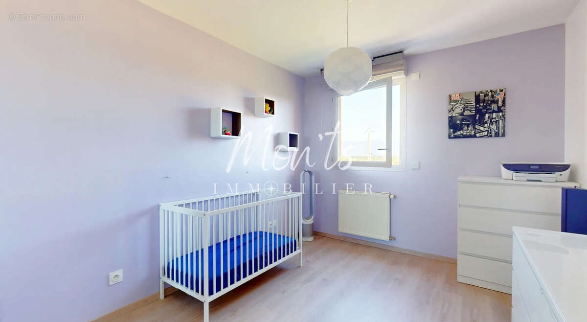 Appartement à VIRY