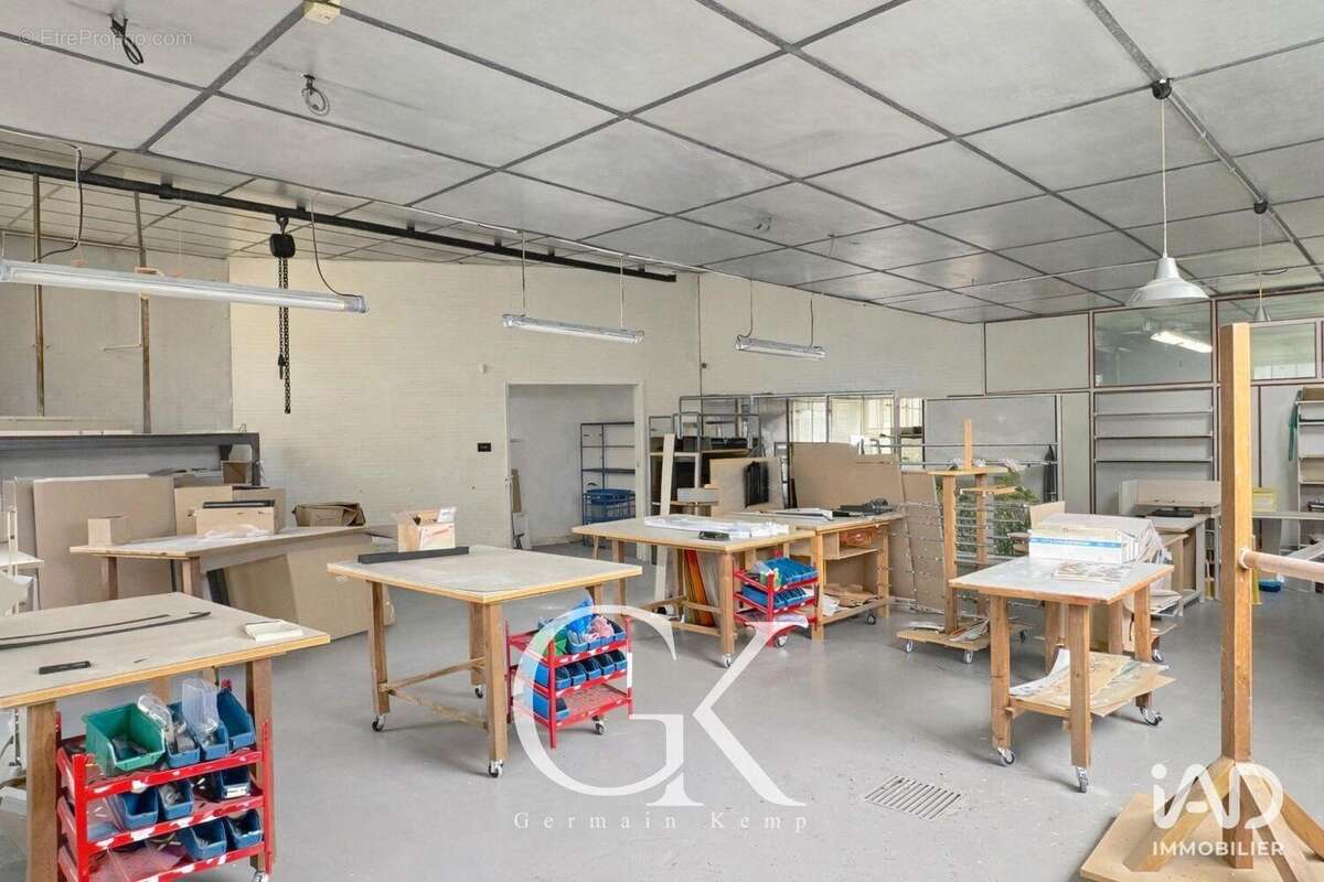 Photo 4 - Commerce à VEYRINS-THUELLIN