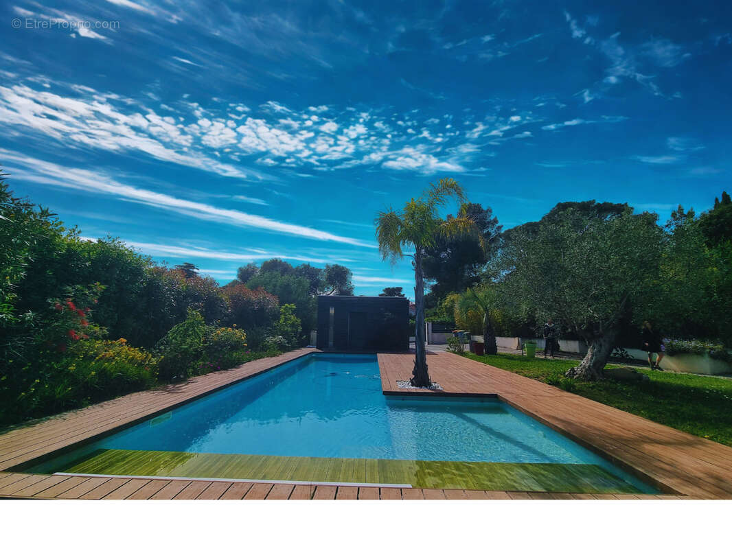 Maison à SAINT-RAPHAEL