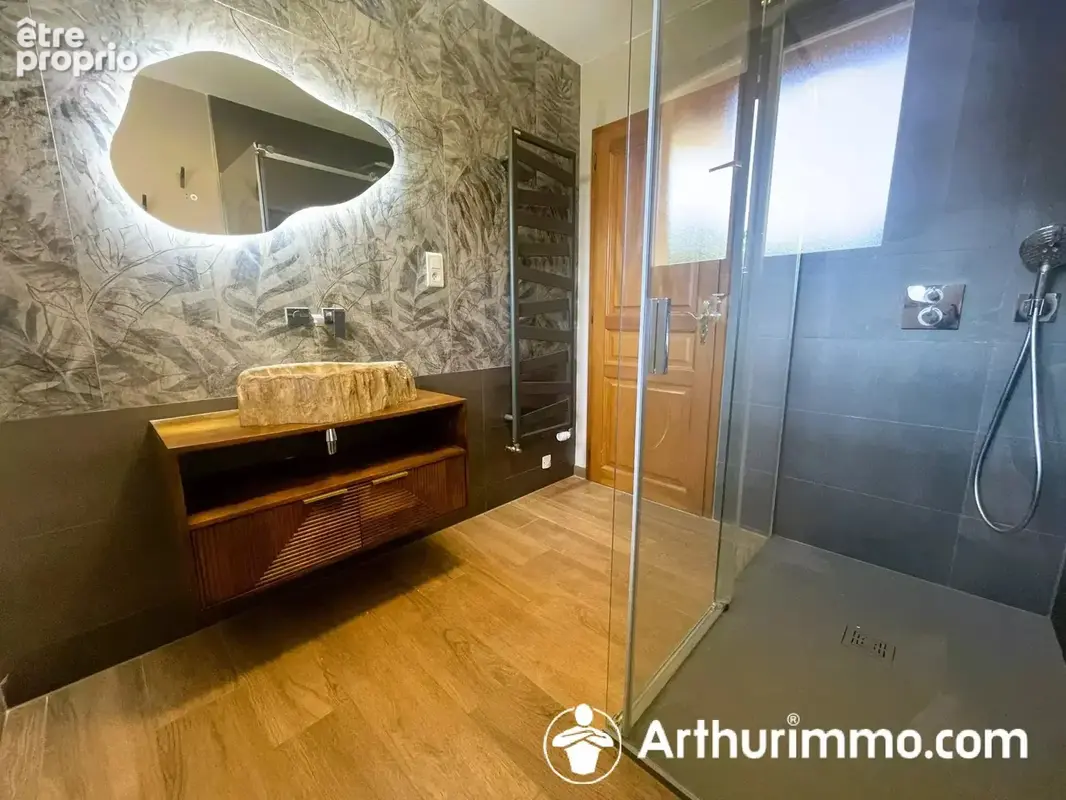 Maison familiale, 4 chambres, sous sol, terrain 14ares, sans travaux. - photo 4