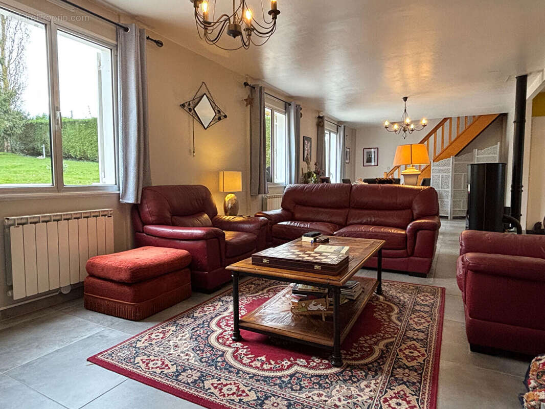 Maison à LABOISSIERE-EN-THELLE