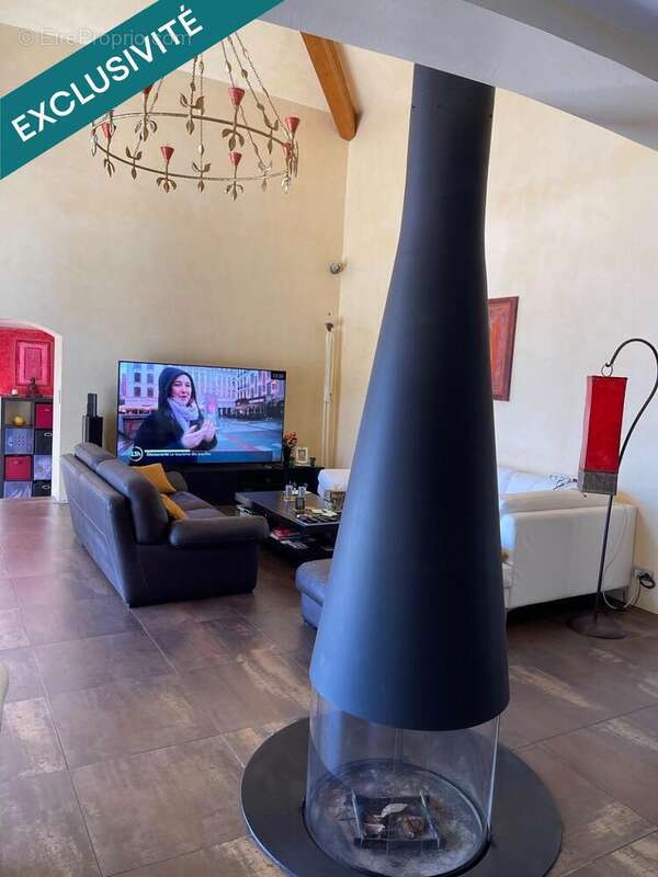 Photo 4 - Maison à ROQUEBRUNE-SUR-ARGENS