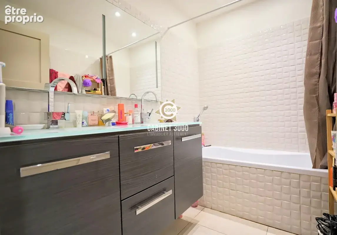 M2236 - TOULON - Mourillon-Lamalgue - Appartement T4 - rez-de-jardin - garage - photo 12