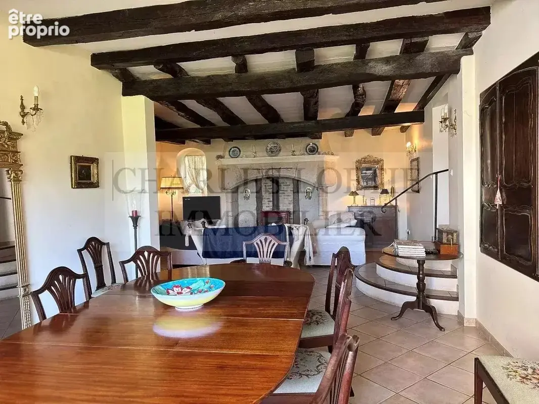 Propriété de caractère avec manoir, maison d’amis, piscine intérieure et 9,8 hectares de terrain, proche Puy-l’Evêque. - photo 6